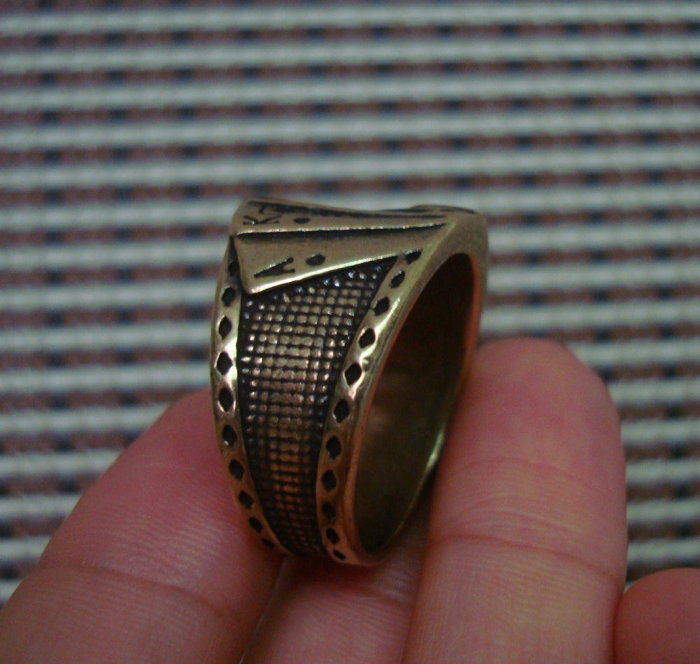 Vintage Solid Brass Magician Poker Ring US Size 11 (21MM)