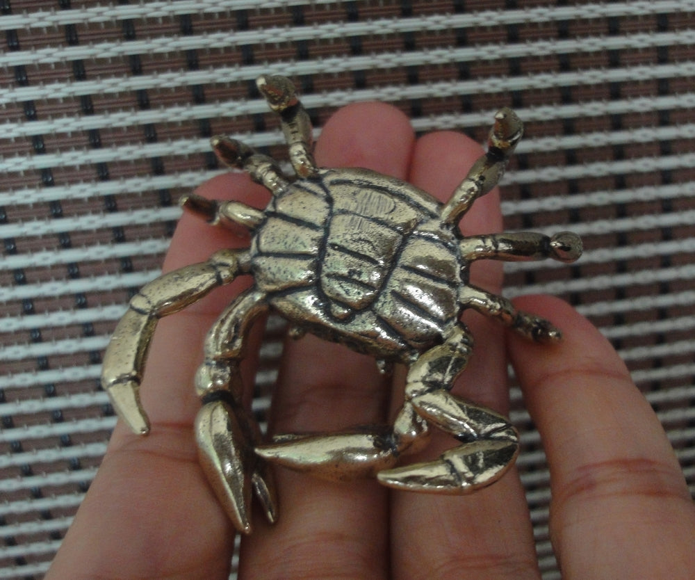 Vintage Style Solid Brass Crab Statue: Garden Decor