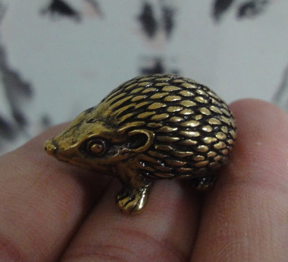 Vintage Style Brass Hedgehog Statue: Small Animal Sculpture