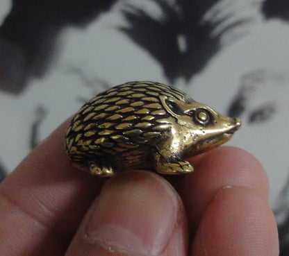 Vintage Style Brass Hedgehog Statue: Small Animal Sculpture
