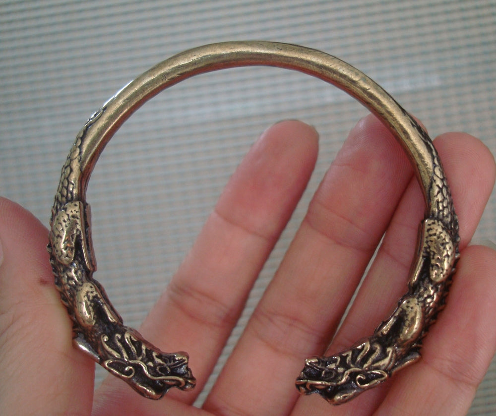 Vintage Style Solid Brass Double Ancient Dragons Figurine Statue Bangle 56MM