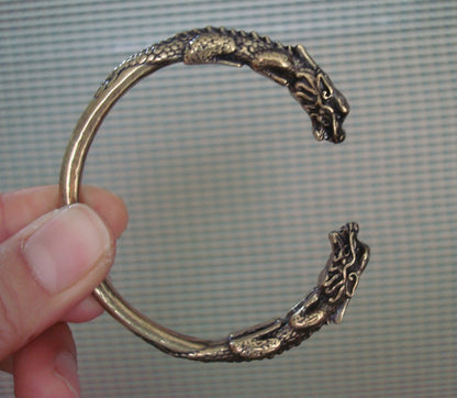 Vintage Style Solid Brass Double Ancient Dragons Figurine Statue Bangle 56MM