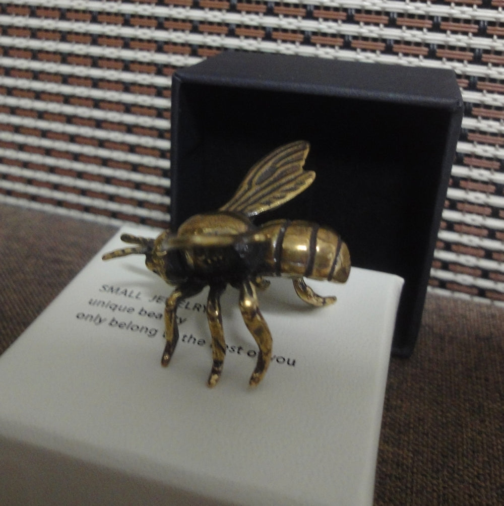 Solid Brass Pure Copper Honey Bee Statue Sculpture for Home Decor