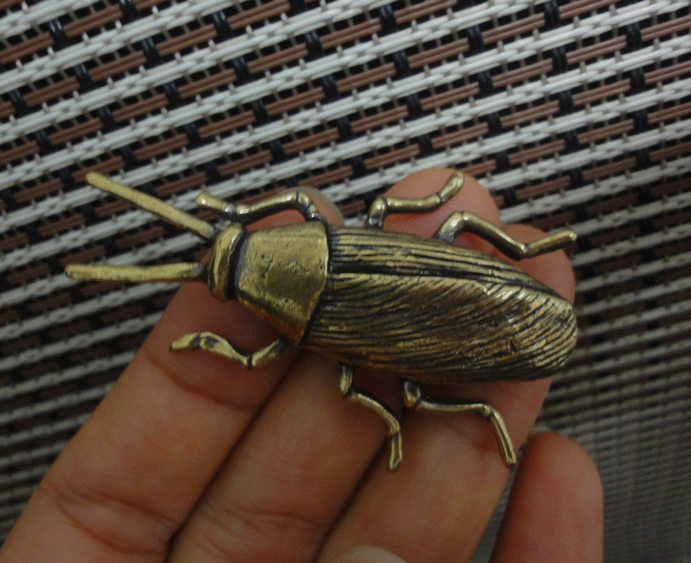 Vintage Style Solid Brass Cockroach Figurine Statue for Home Garden Decor