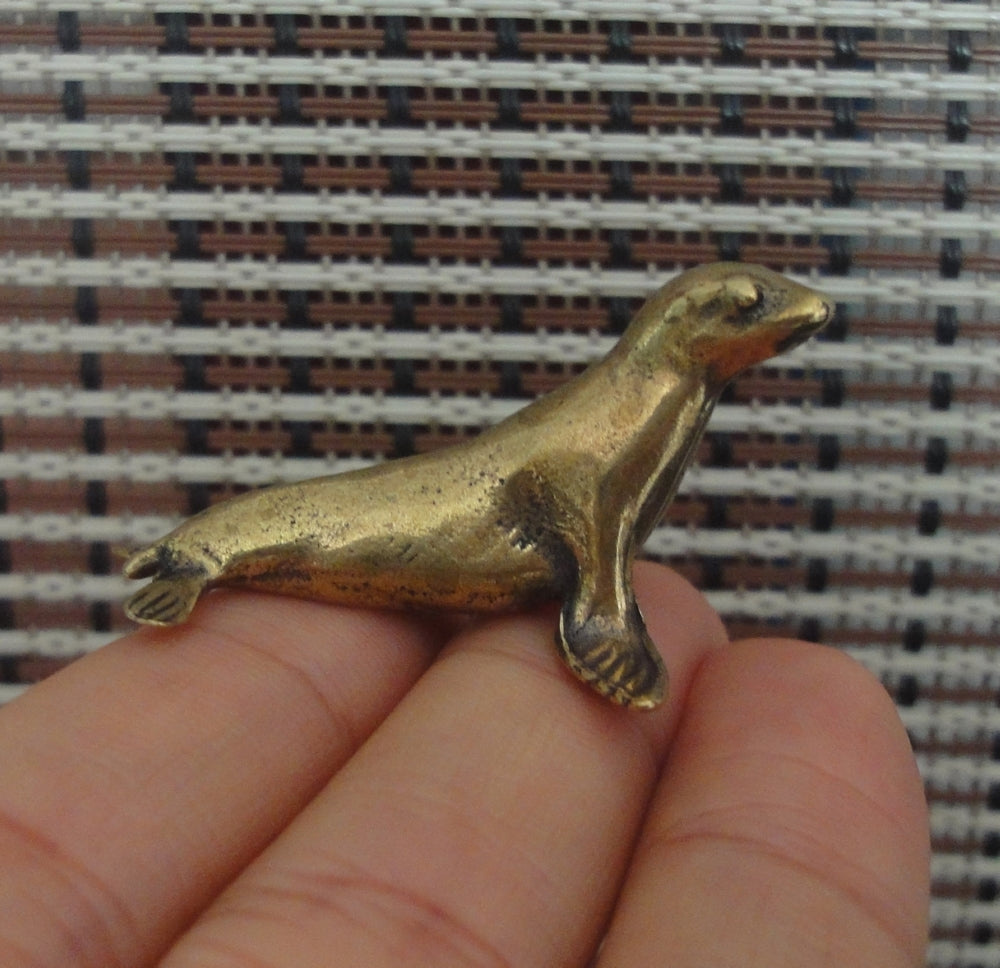 Vintage Style Brass Seal Figurine: Copper Sea Animal Sculpture