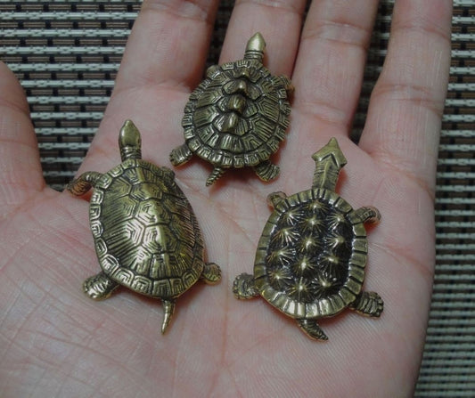 Vintage Style Brass Tortoise Figurines: Home Garden Decor, Set of 3