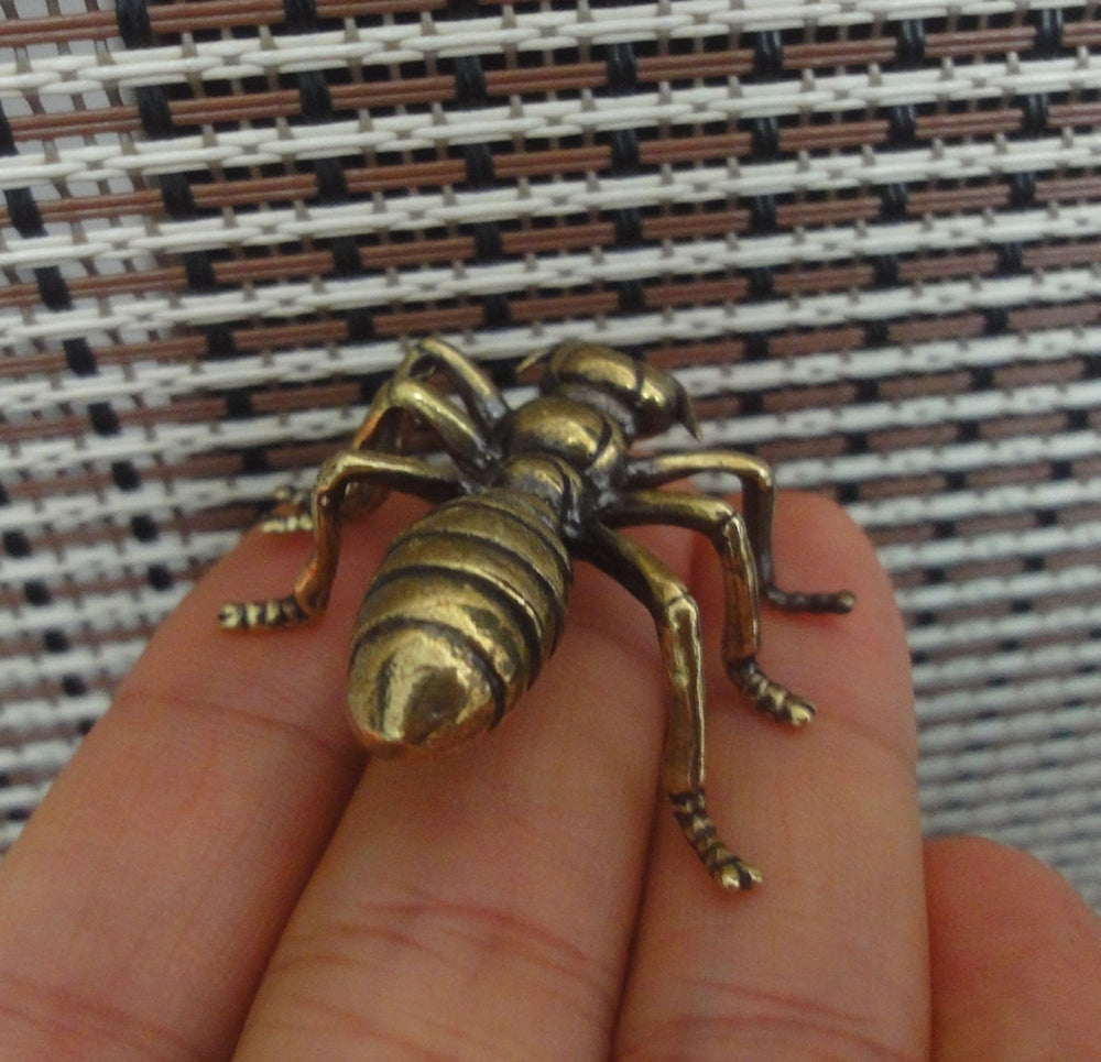 Solid Brass Ant Statue Vintage Style Sculpture for Garden Desk Decor