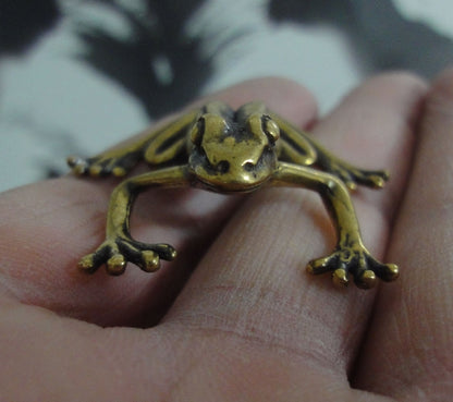 Solid Brass Mini Frog Figurine Vintage Style Animal Statue for Home Decor