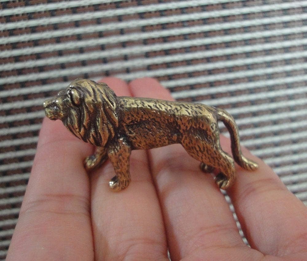 Solid Brass Strong Lion Figurine Vintage Style Animal Statue for Home Decor