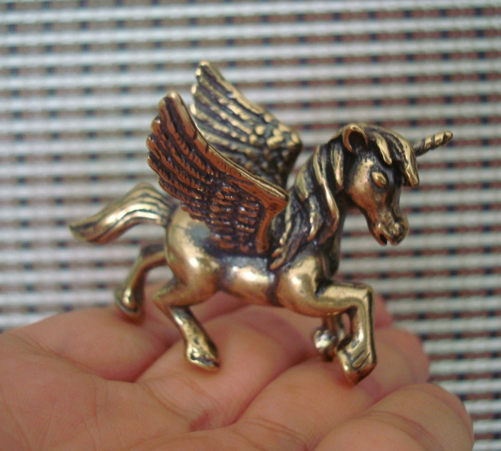 Solid Brass Flying Horse Pegasus Figurine Vintage Style Statue for Home Decor
