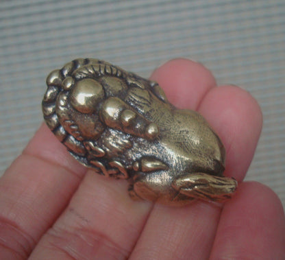 Solid Brass Pixiu Lucky Beast Charm Pendant Vintage Style Statue Bags Ornament