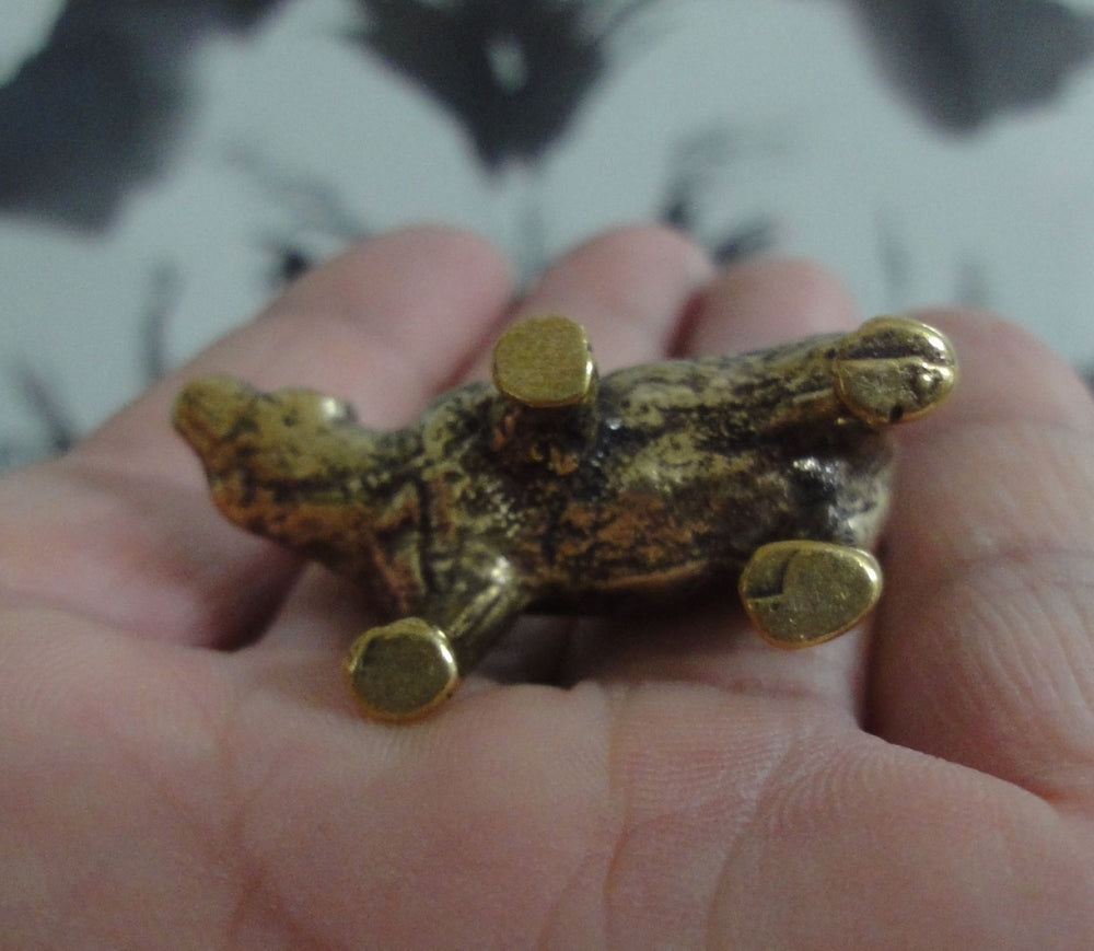 Vintage Style Solid Brass Bear Figurine: Home Decor Statue