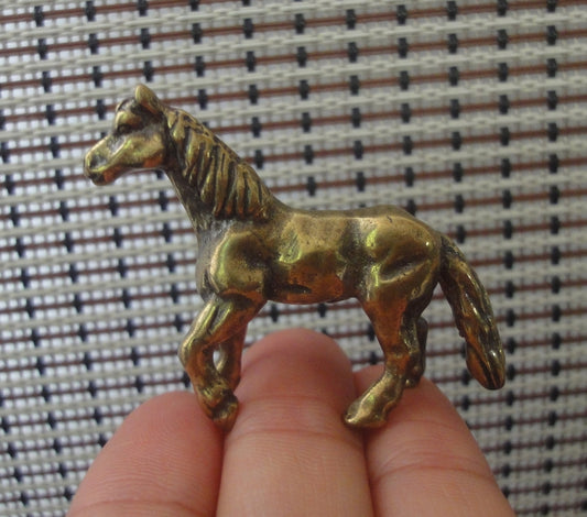 Solid Brass Zodiac Horse Statue Vintage Style Tea Pet Figurine for Study Decor