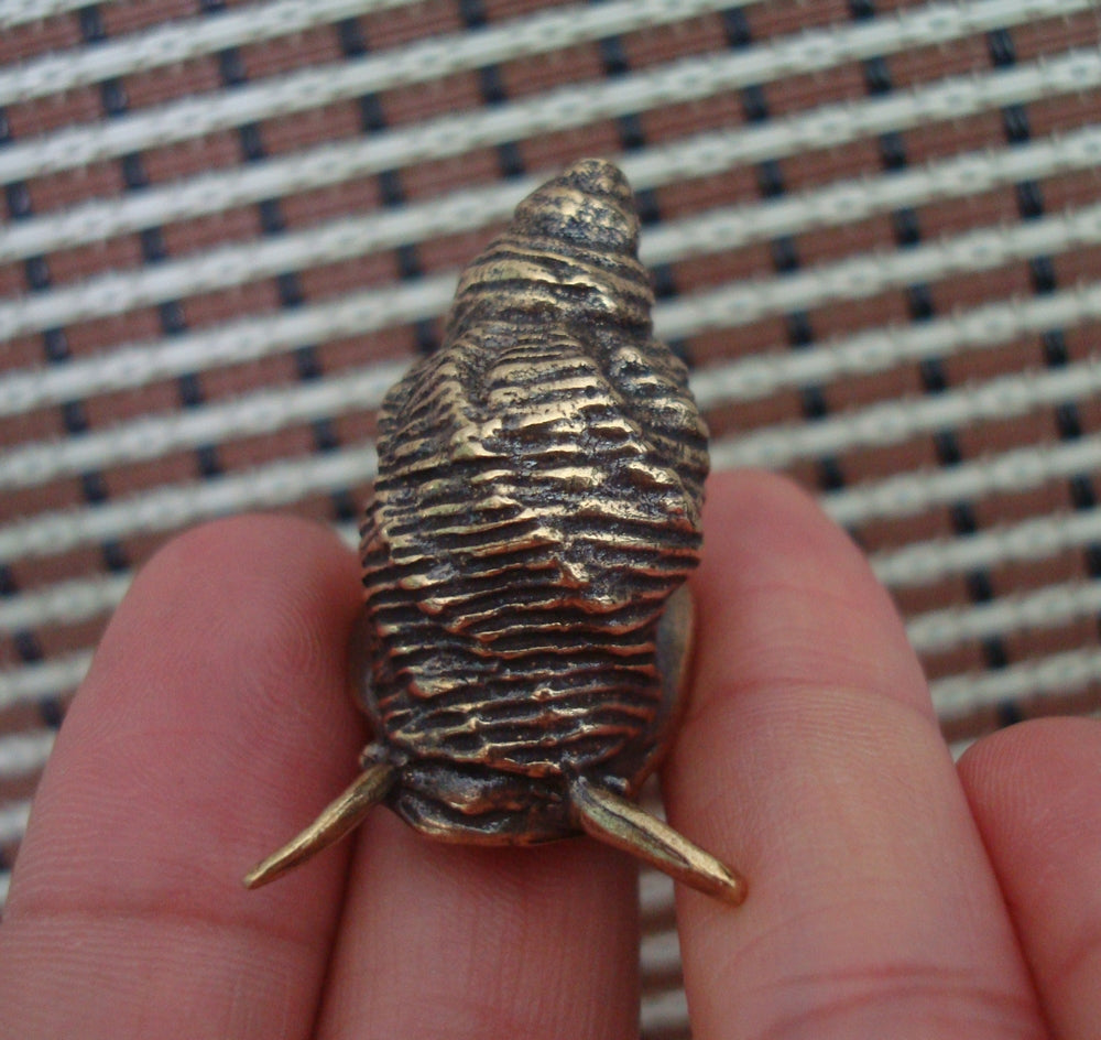 Vintage Style Solid Brass Shy Snail Figurine Statue for Home Garden Decor