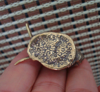 Vintage Style Solid Brass Shy Snail Figurine Statue for Home Garden Decor