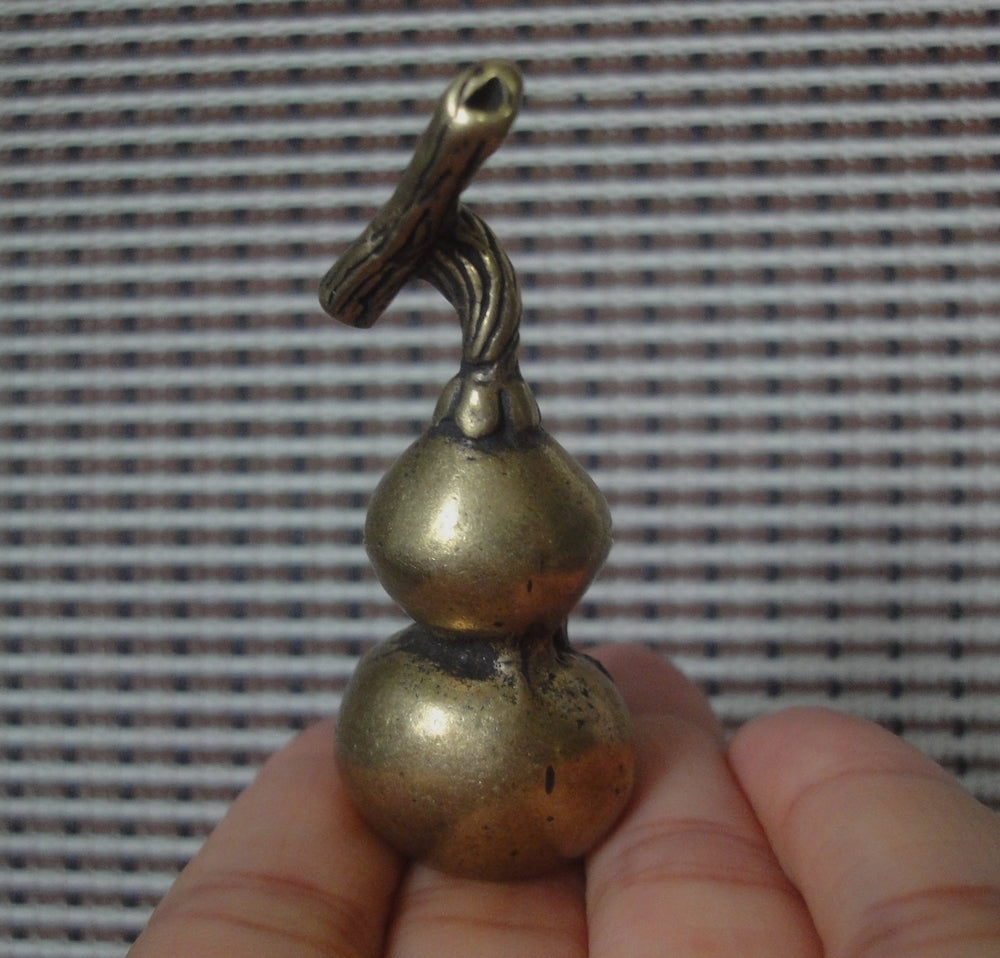 Vintage Style Brass Gourd Immortal Pendant for Home Decor