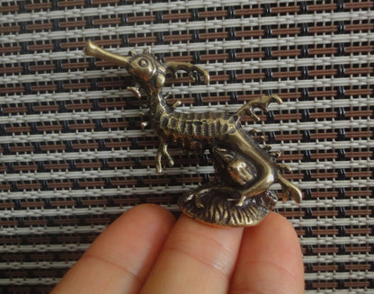 Solid Brass Seahorse Sea Animal Figurine Vintage Style Statue for Garden Decor