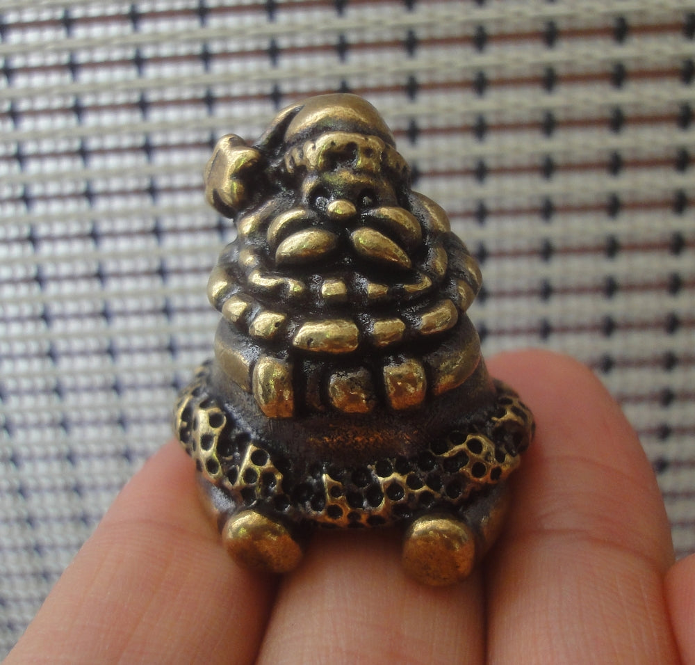 Solid Brass Santa Claus Seated Figurine Vintage Style Old Man Statue for Home Decor