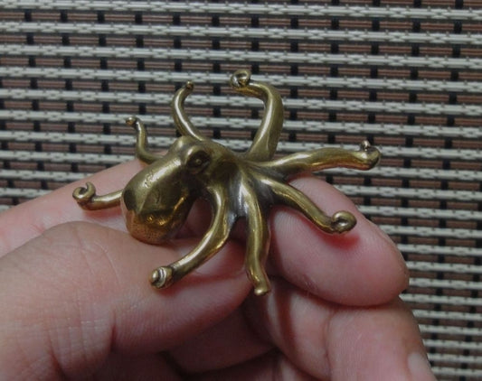 Solid Brass Copper Octopus Figurine Vintage Style Sea Animal Statue for Home Decor