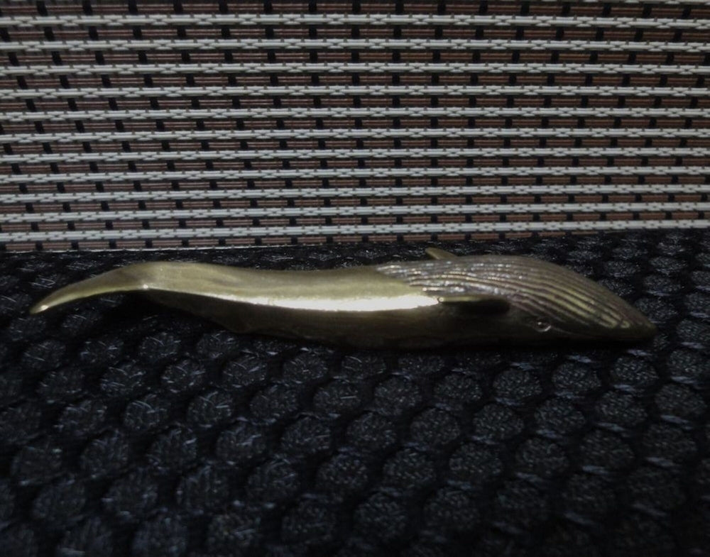 Solid Brass Sea Animal Blue Whale Statue for Home Garden Decoration