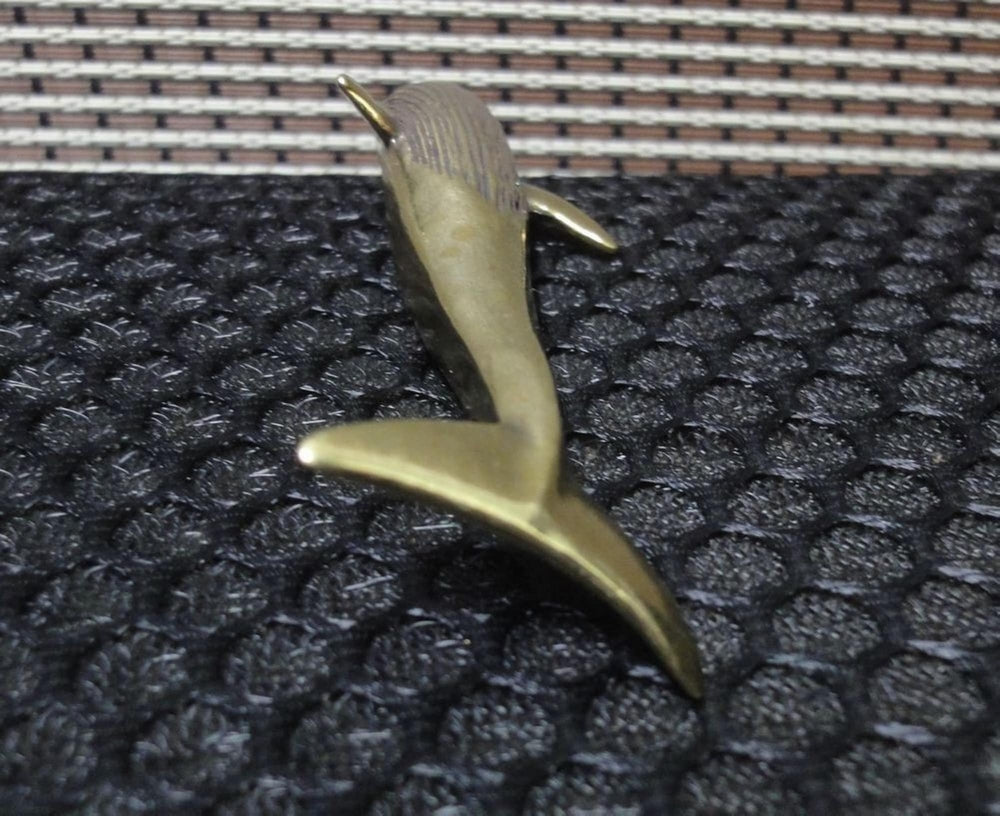 Solid Brass Sea Animal Blue Whale Statue for Home Garden Decoration