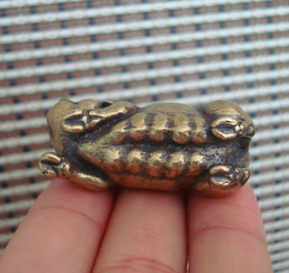 Vintage Style Solid Brass Pig Figurine: Home Garden Decor