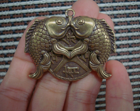 Solid Brass Double Fish FengShui Pendant Vintage Style Statue
