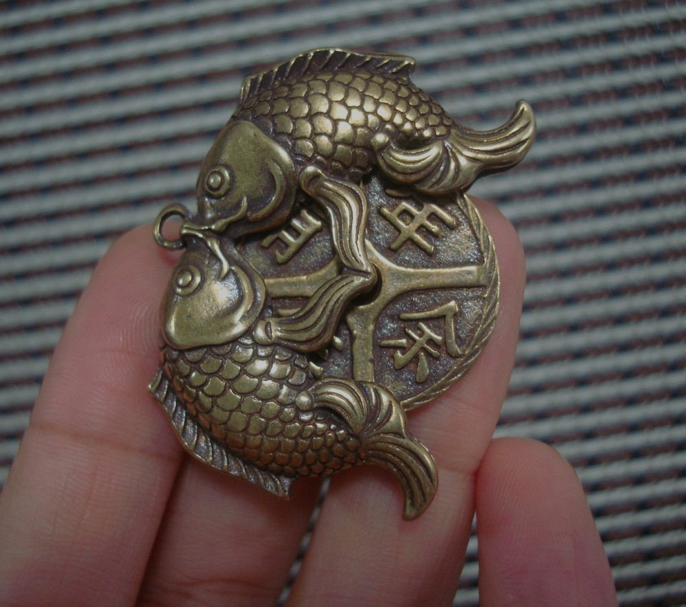 Solid Brass Double Fish FengShui Pendant Vintage Style Statue