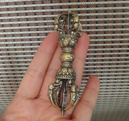 Vintage Style Solid Brass Tibetan Nine-pronged Vajra Pendant