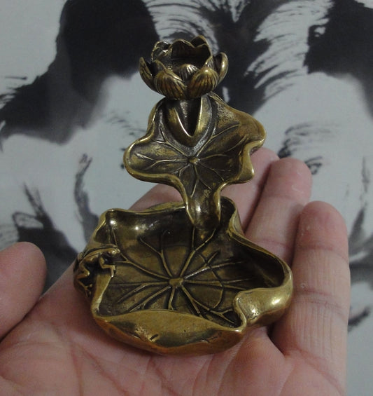 Vintage Style Solid Brass Frog Lotus Incense Stick Stand Holder for Home Decor