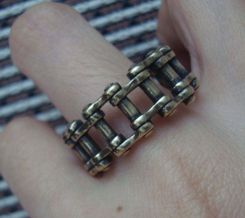 Solid Brass Chain-link Finger Ring - Vintage Style US Size 11