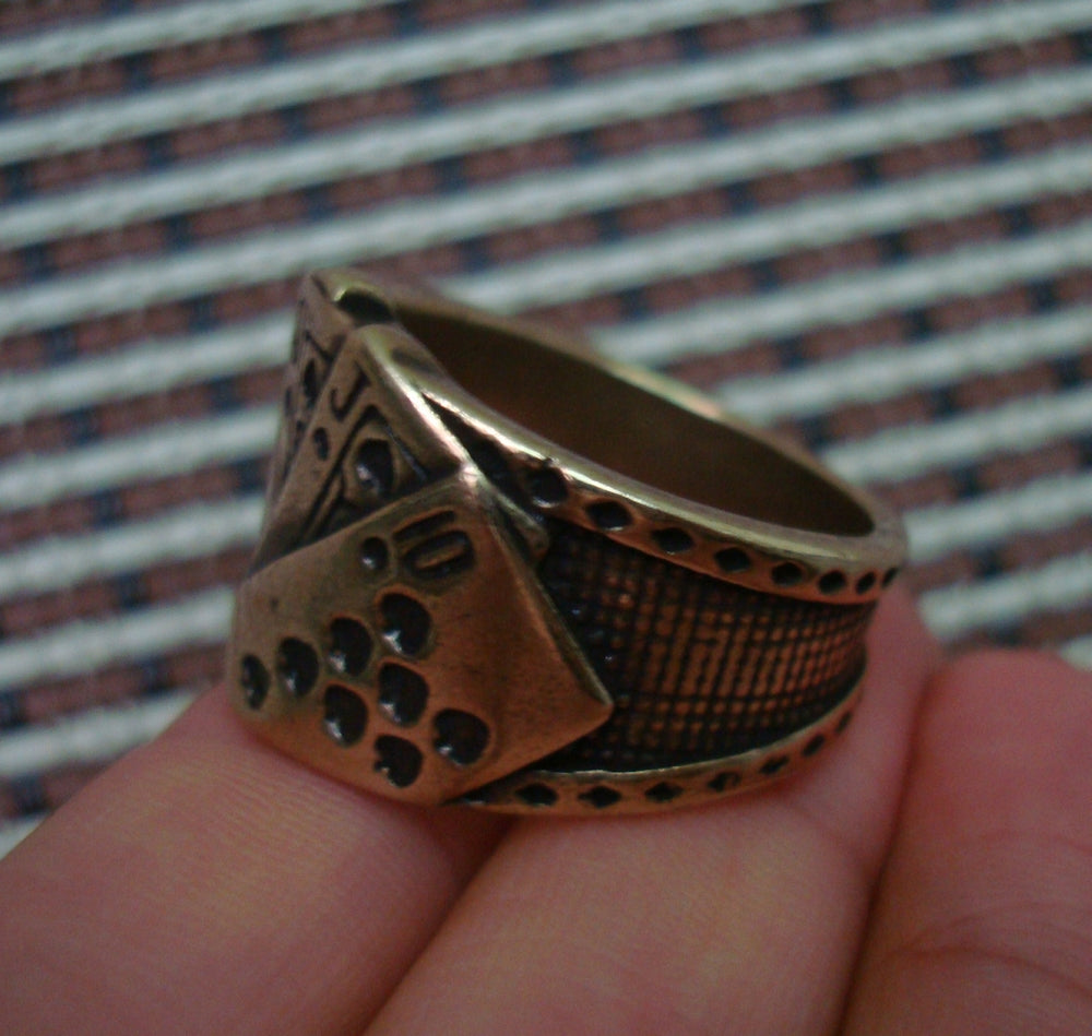 Vintage Solid Brass Magician Poker Ring US Size 11 (21MM)