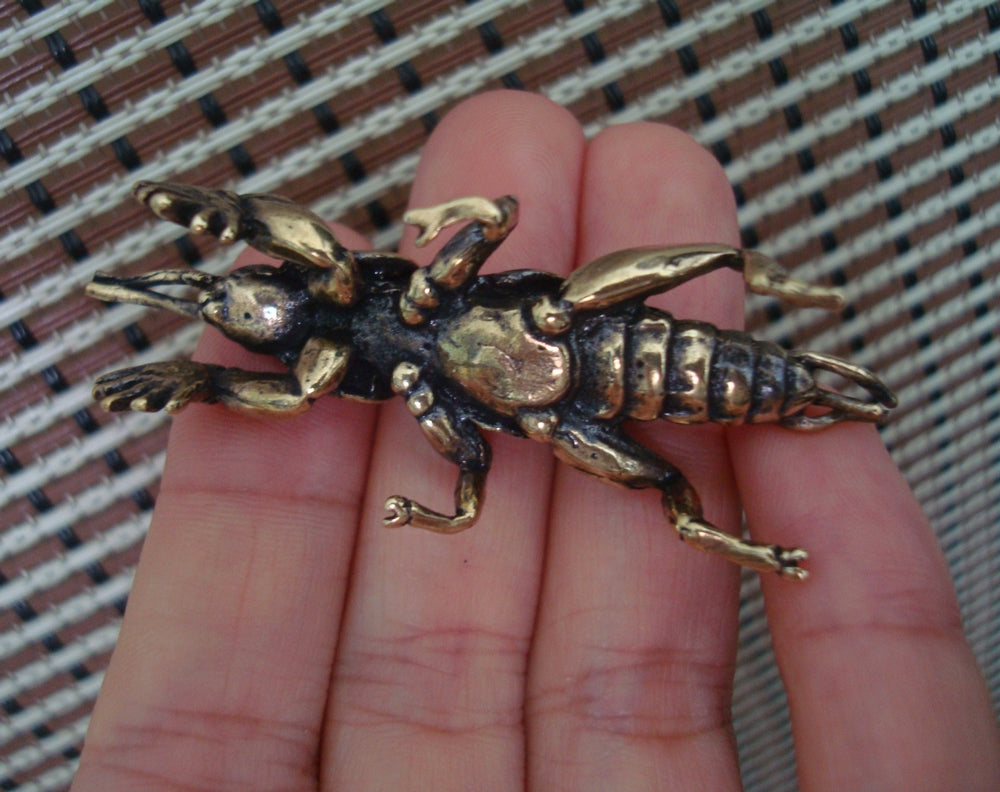 Solid Brass Prosperity Cricket Figurine Vintage Ornament for Home Decor