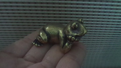 Solid Brass Thinking Frog Figurine Animal Statue for Home Decor